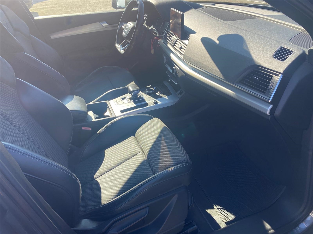 AUDI Q5 2.0  TDI BUSINESS SPORT - 3